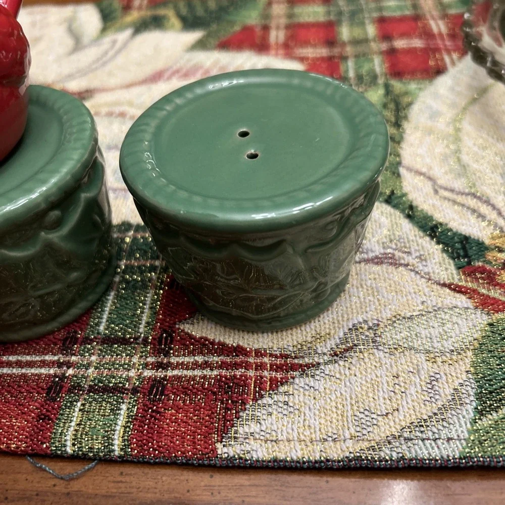 Temptation Red Bird‎ Salt & Pepper Shakers